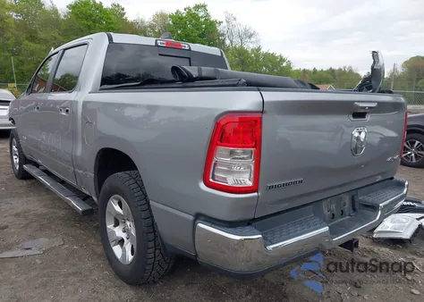 2019 Ram 1500 Big Horn/Lone Star 4X4 5'7 Box z USA, uszkodzony, nr VIN 1C6RRFFG7KN699046